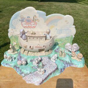 FULL 13 Piece Vintage Precious Moments Noah's Ark Two By Two Collector's Set